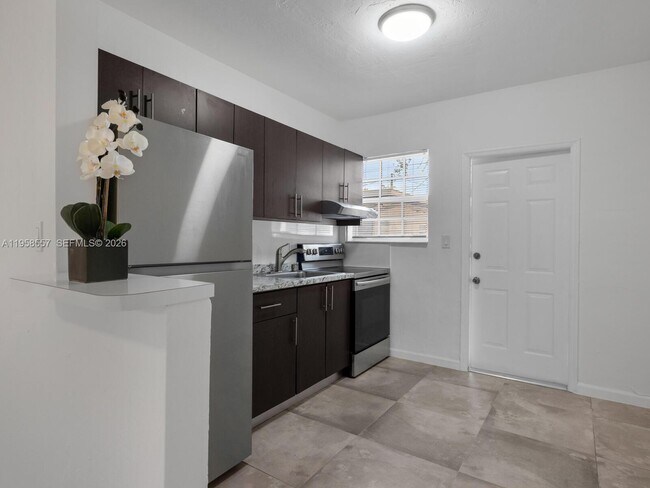 Building Photo - 440 NE 69th St