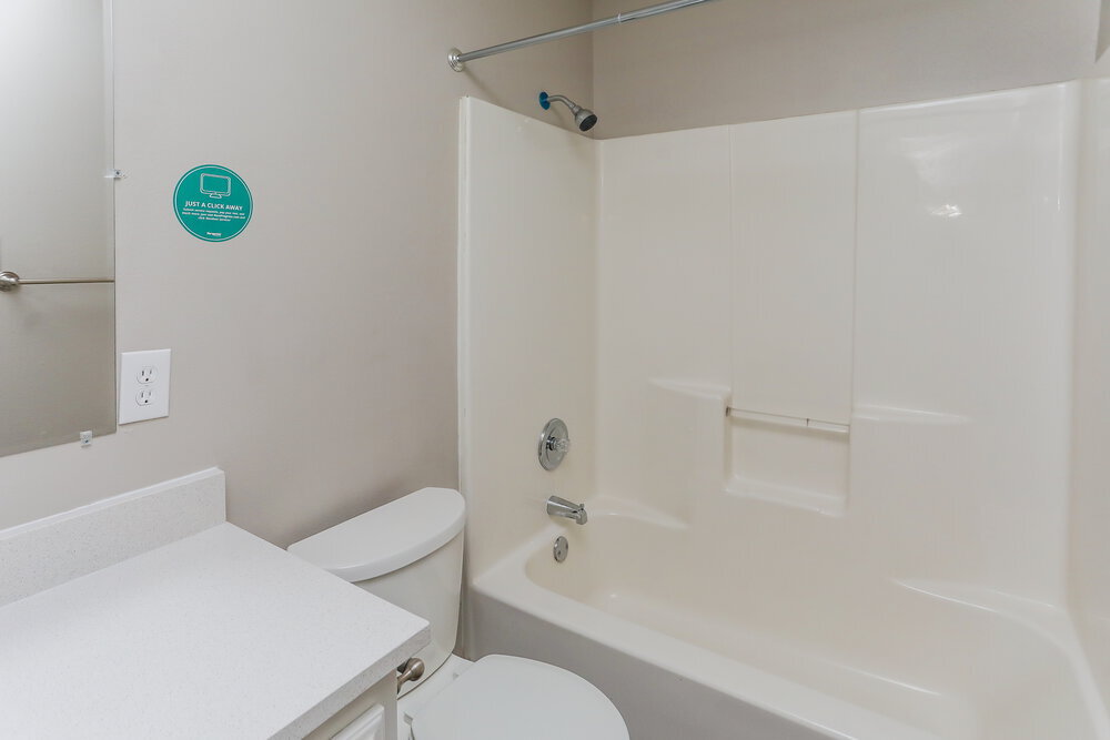 Building Photo - 211 Brookhaven Cir