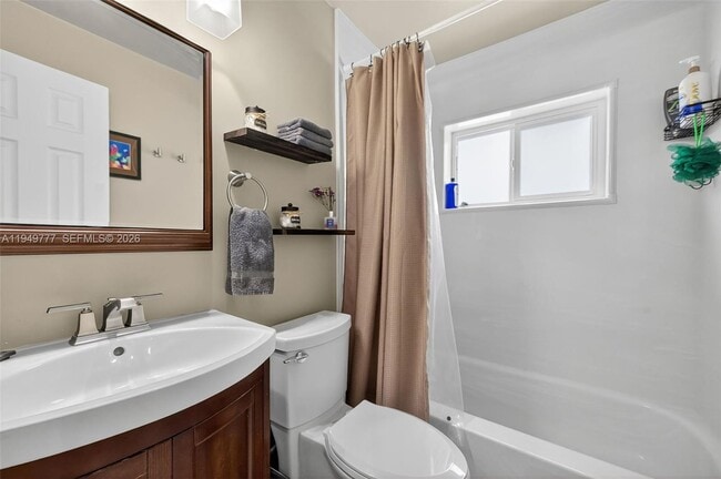 Building Photo - 6640 Douglas St