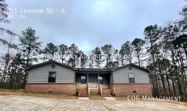 Building Photo - 811 Graham Rd