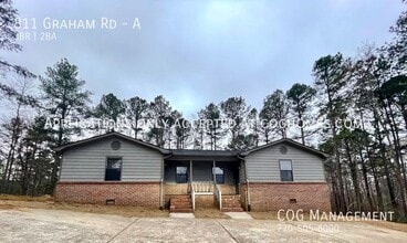 Building Photo - 811 Graham Rd