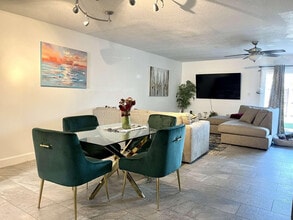 Building Photo - 6843 NW 29th Ave