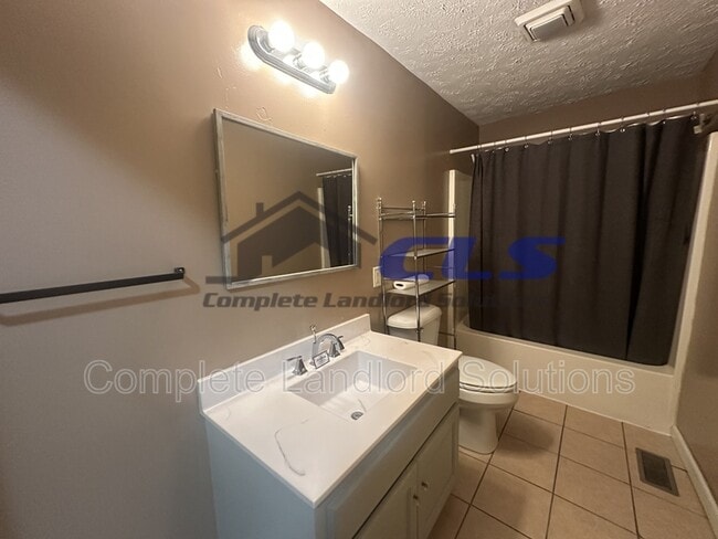 Building Photo - 2518 Jefferson St