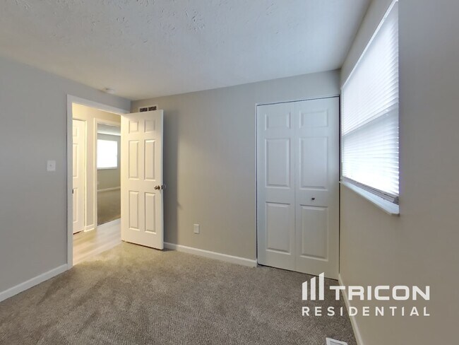 Building Photo - 1409 Butternut Ln