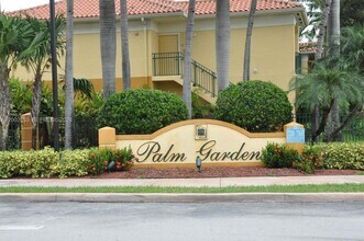 Building Photo - 7330 NW 114th Ave