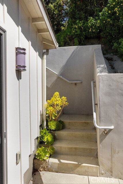 Building Photo - 30872 Marilyn Dr