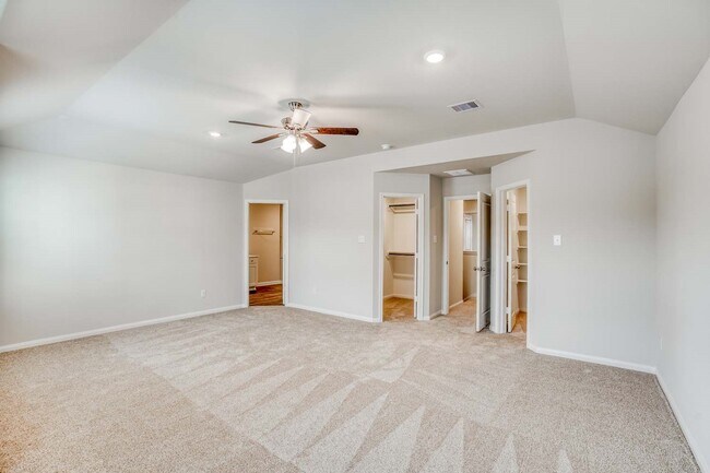 Building Photo - 8119 Sunberry Shadow Dr