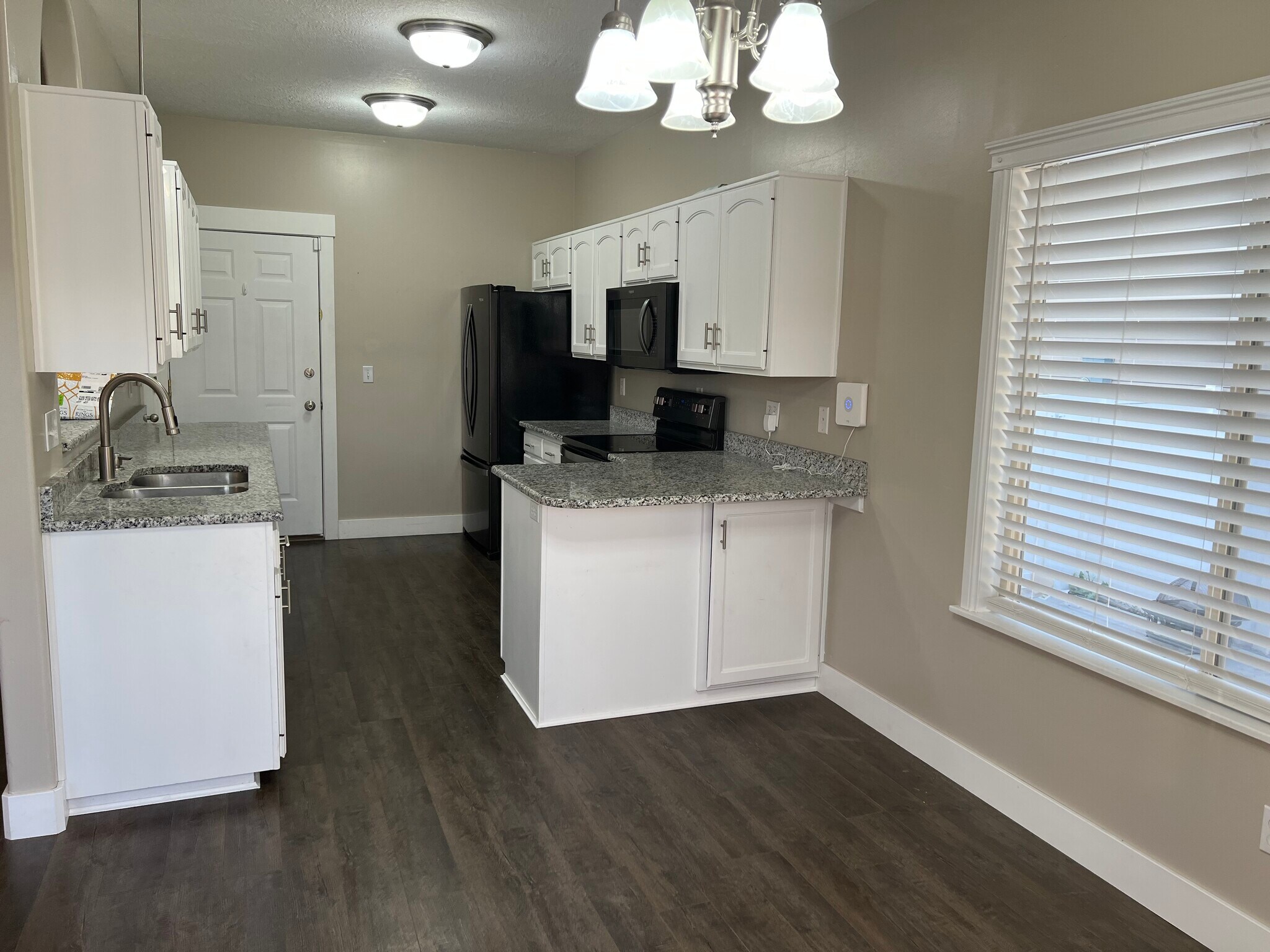 Building Photo - 1665 W 1375 S