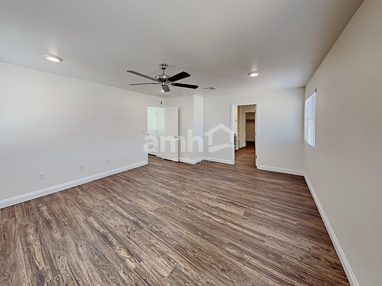Building Photo - 712 Sienna Rising Dr