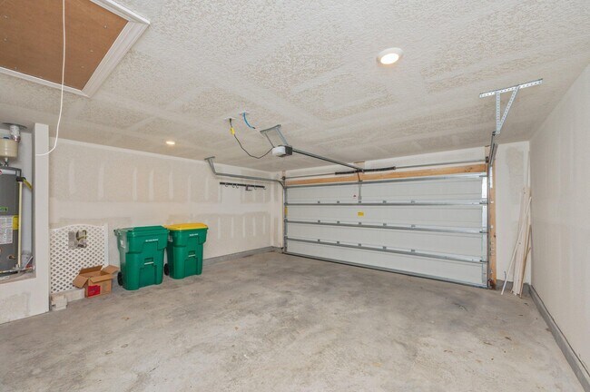 Building Photo - 4603 Reveille Wy