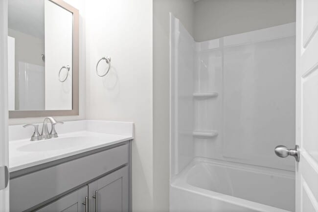 Building Photo - **COMING SOON** Nashville-Style Single Family Homes in Clarksville!