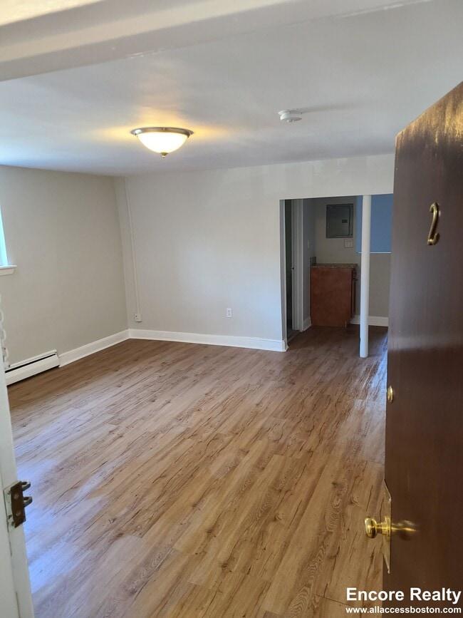 Building Photo - 69 Chiswick Rd