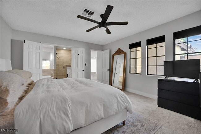 Building Photo - 3959 Salisbury Pl