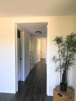 Building Photo - 1366 Orleans St