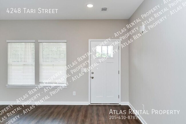 Building Photo - 4248 Tari St