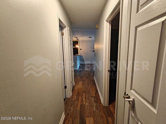 Building Photo - 1549 Sonoma Ct