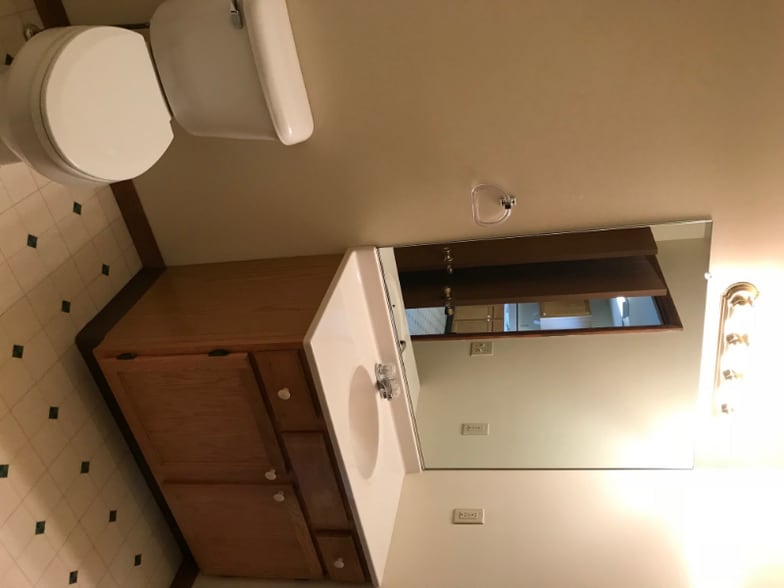 Building Photo - 1941 Western Ave