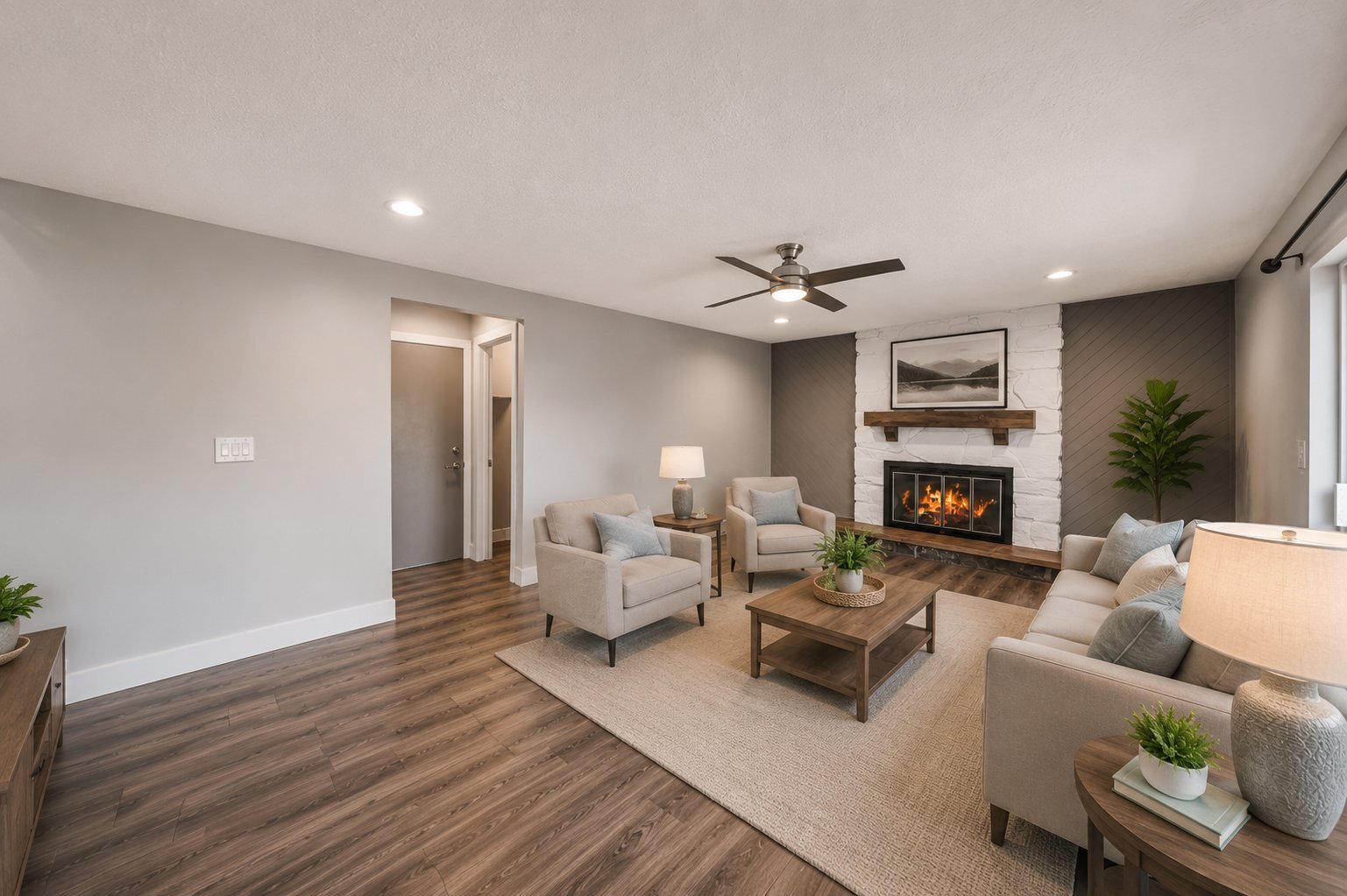 Building Photo - 7473 Bromley Rd