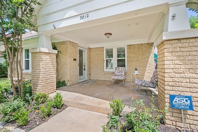 Building Photo - 3812 Bunting Ave