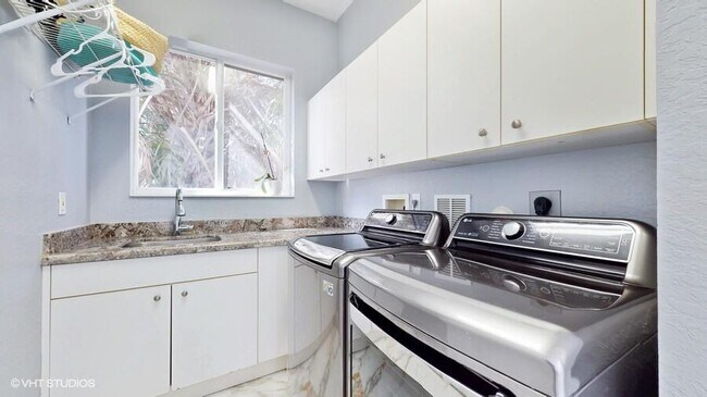 Building Photo - 11910 Osprey Cir