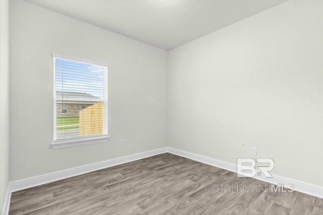 Building Photo - 13765 Shea Cir