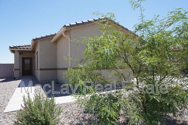 Building Photo - 627 N Crowned Dove Trail