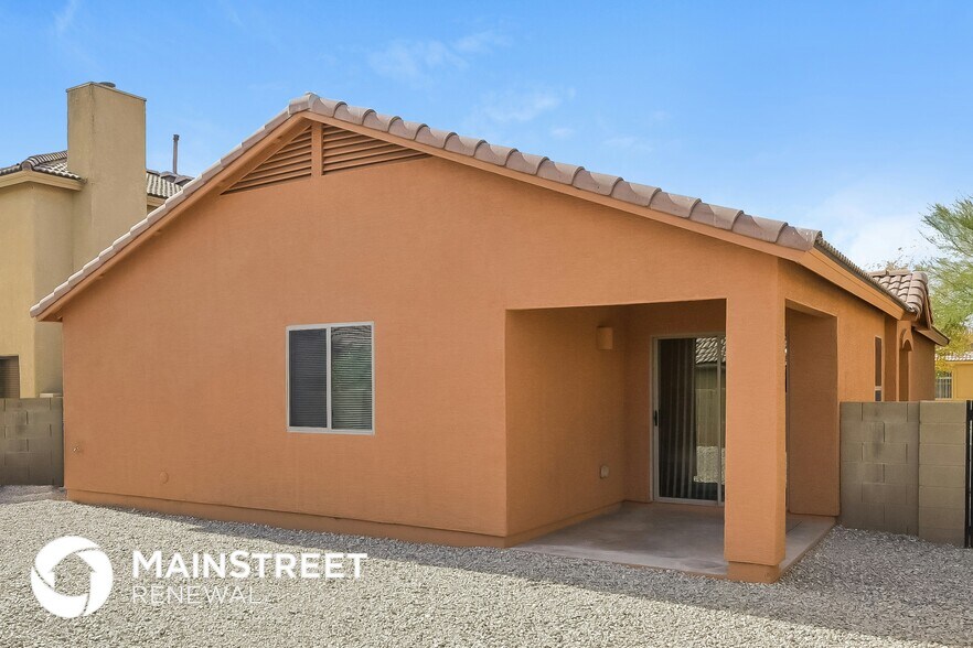 Building Photo - 4841 S Huelva Ln