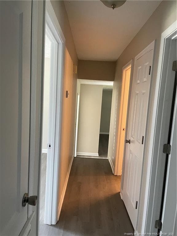 Building Photo - 1033 Quailwood Dr