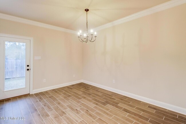 Building Photo - 856 Leeward Dr