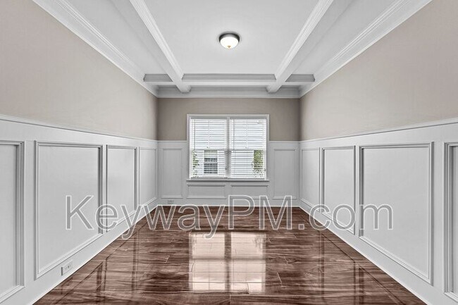 Building Photo - 716 Herrington Dr