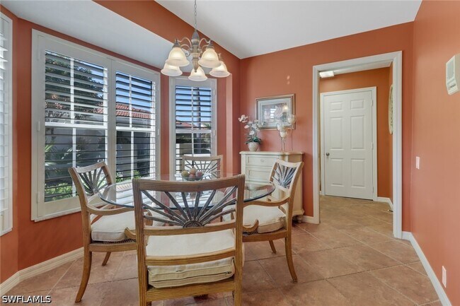 Building Photo - 11745 Quail Village Way