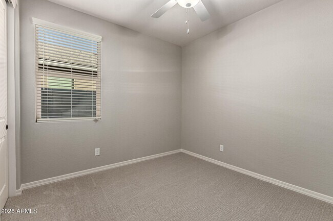 Building Photo - 3451 W Verde River Rd