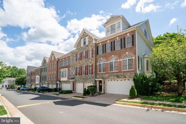 Building Photo - 4215 Timber Meadow Dr