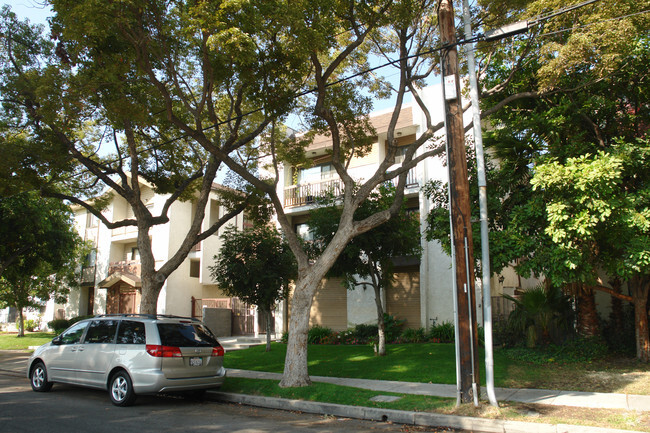 609 Raleigh St - 609 Raleigh St Glendale CA 91205 | Apartment Finder