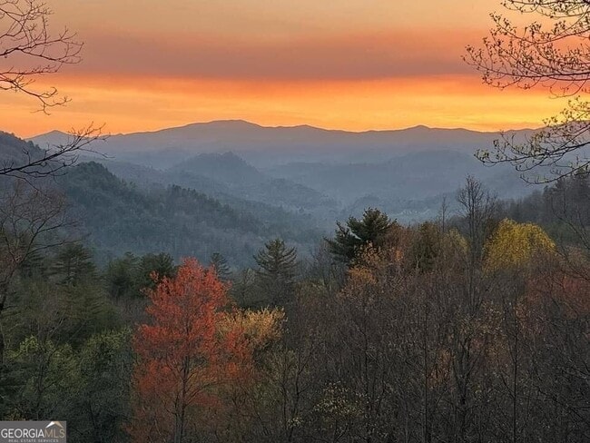 Building Photo - 21 Switchback Dr