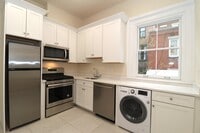 Building Photo - 58 8th St