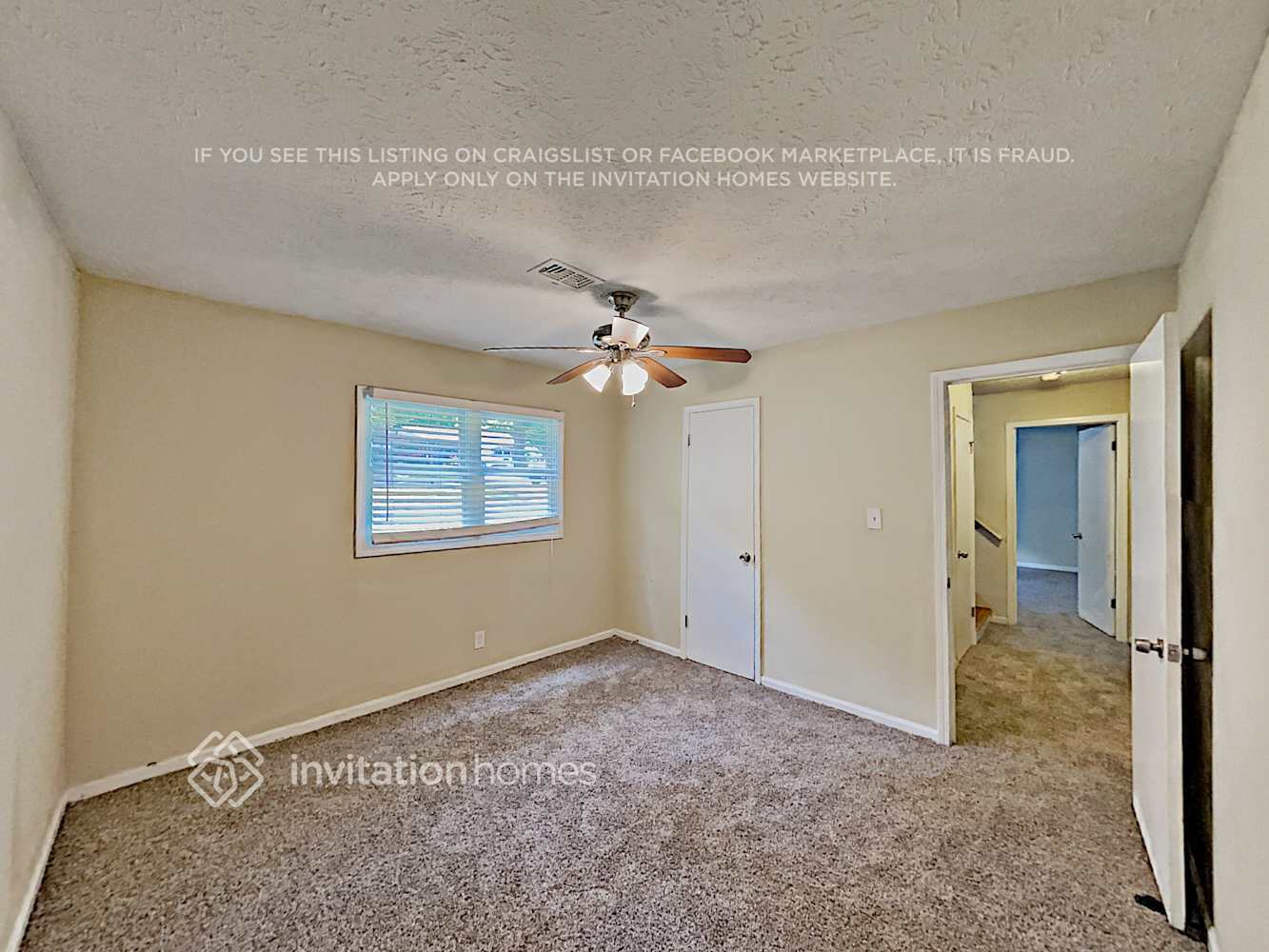 Building Photo - 2462 Lakewood Dr NW
