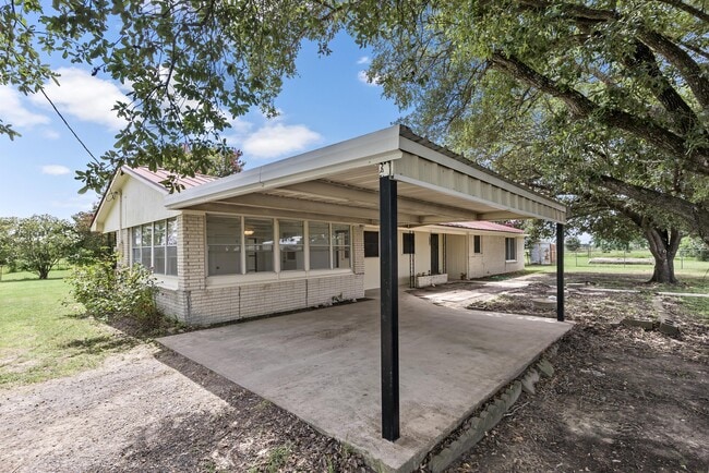 Building Photo - 3897 Zulch Rd