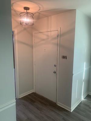 Building Photo - 5658 William and Mary St