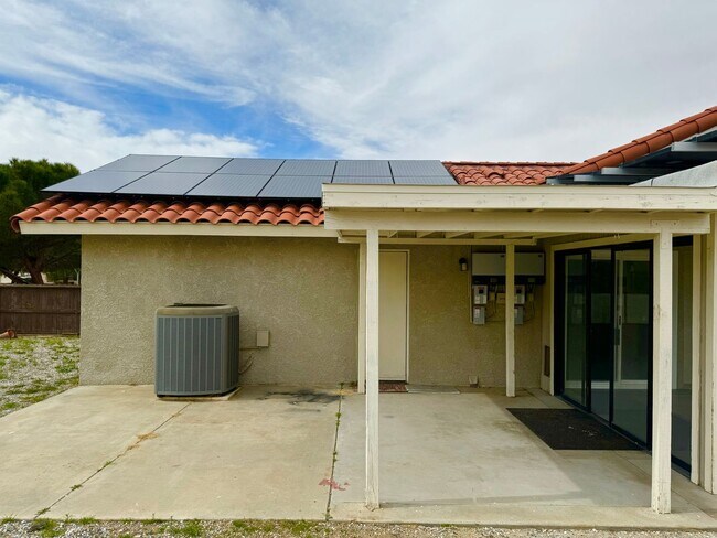 Building Photo - COMING SOON!! Comfortable and Spacious 3 b...