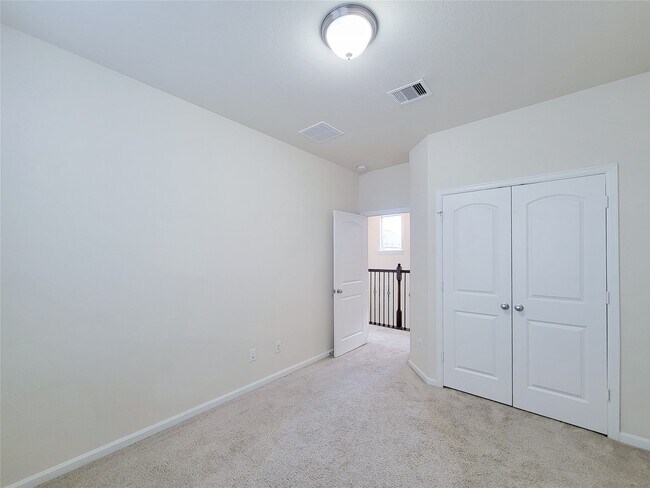 Building Photo - 1506 Brayson Oaks Pl