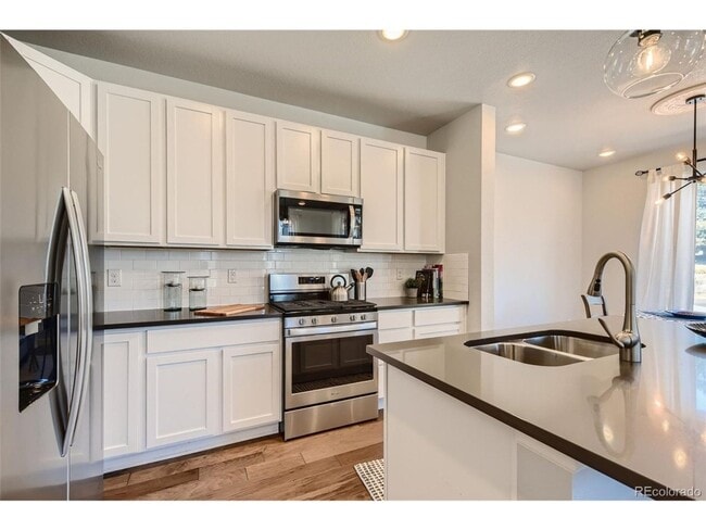 Building Photo - 14762 E Belleview Ave