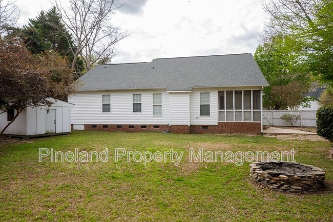 Building Photo - 310 Timberidge Dr
