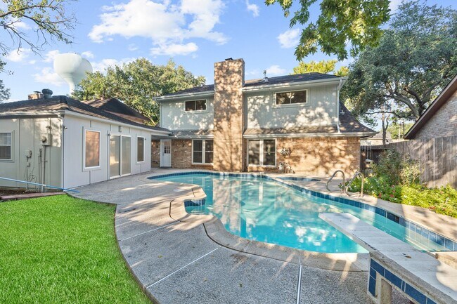 Building Photo - 1363 Westgreen Blvd