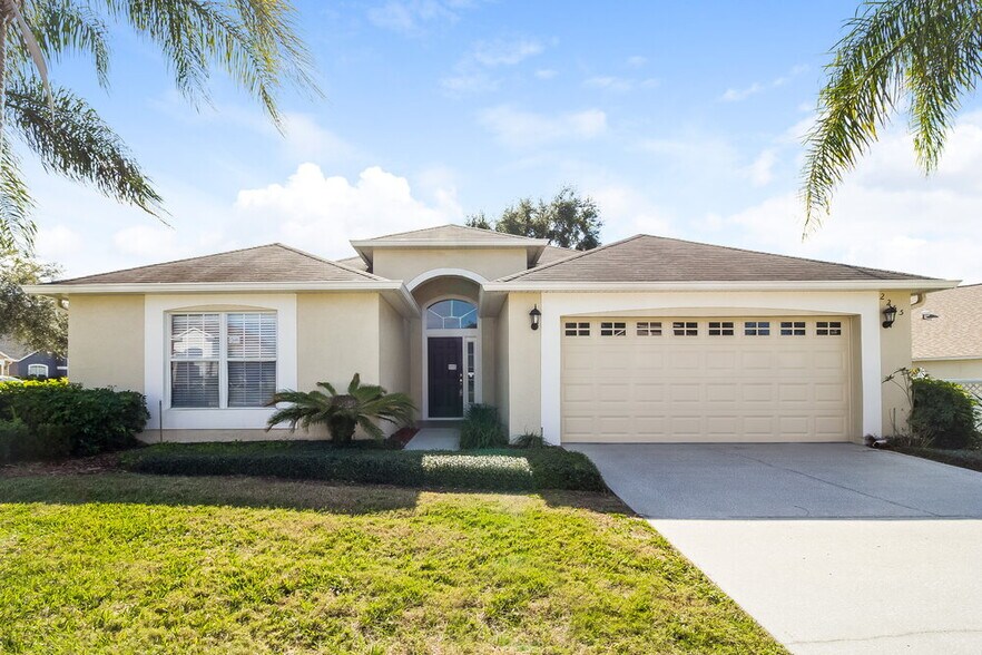Primary Photo - 2255 Pelinion St