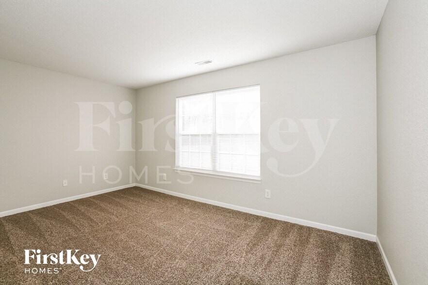 Building Photo - 6041 Gimbel Cir