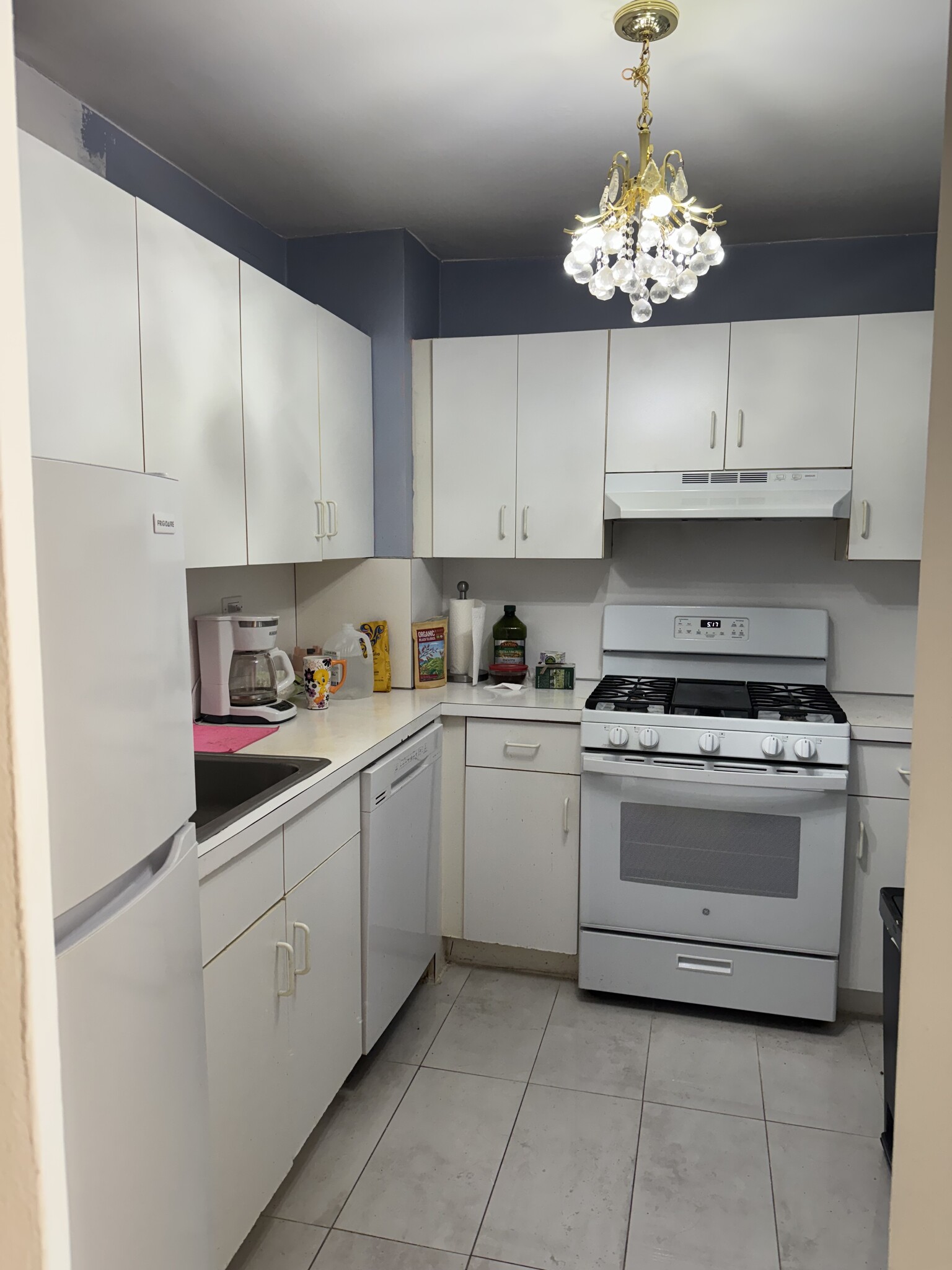 Building Photo - 12510 Queens Blvd