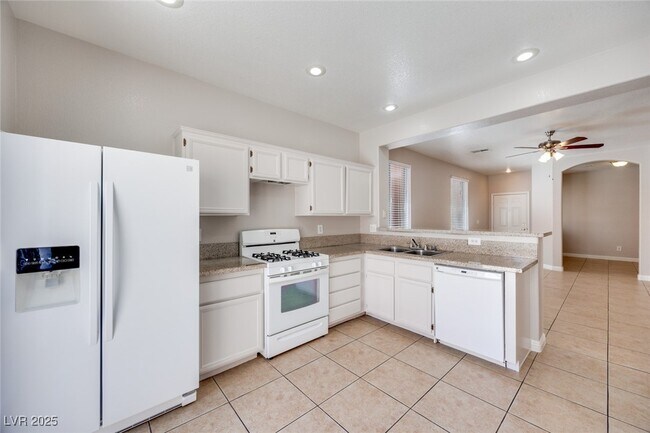 Building Photo - 11020 Napa Ridge Dr