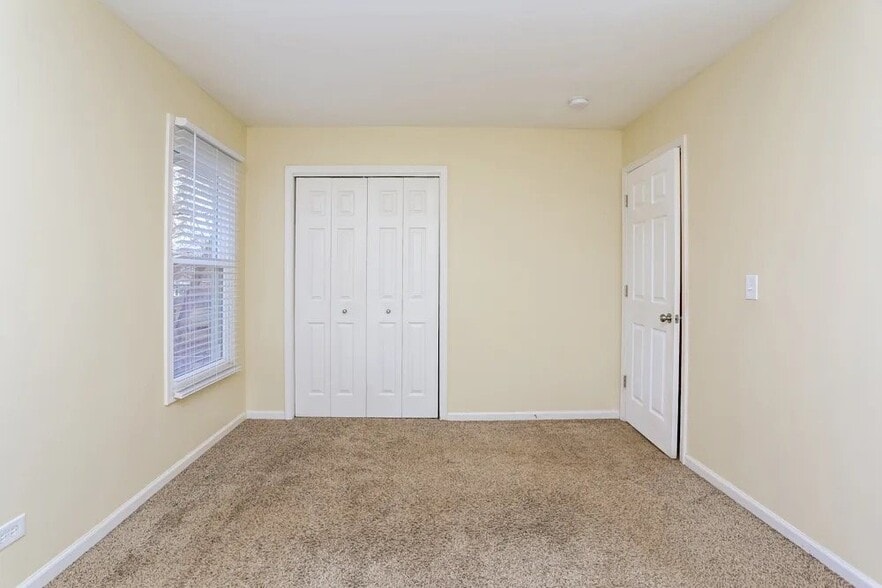 Building Photo - 133 Mayfield Dr