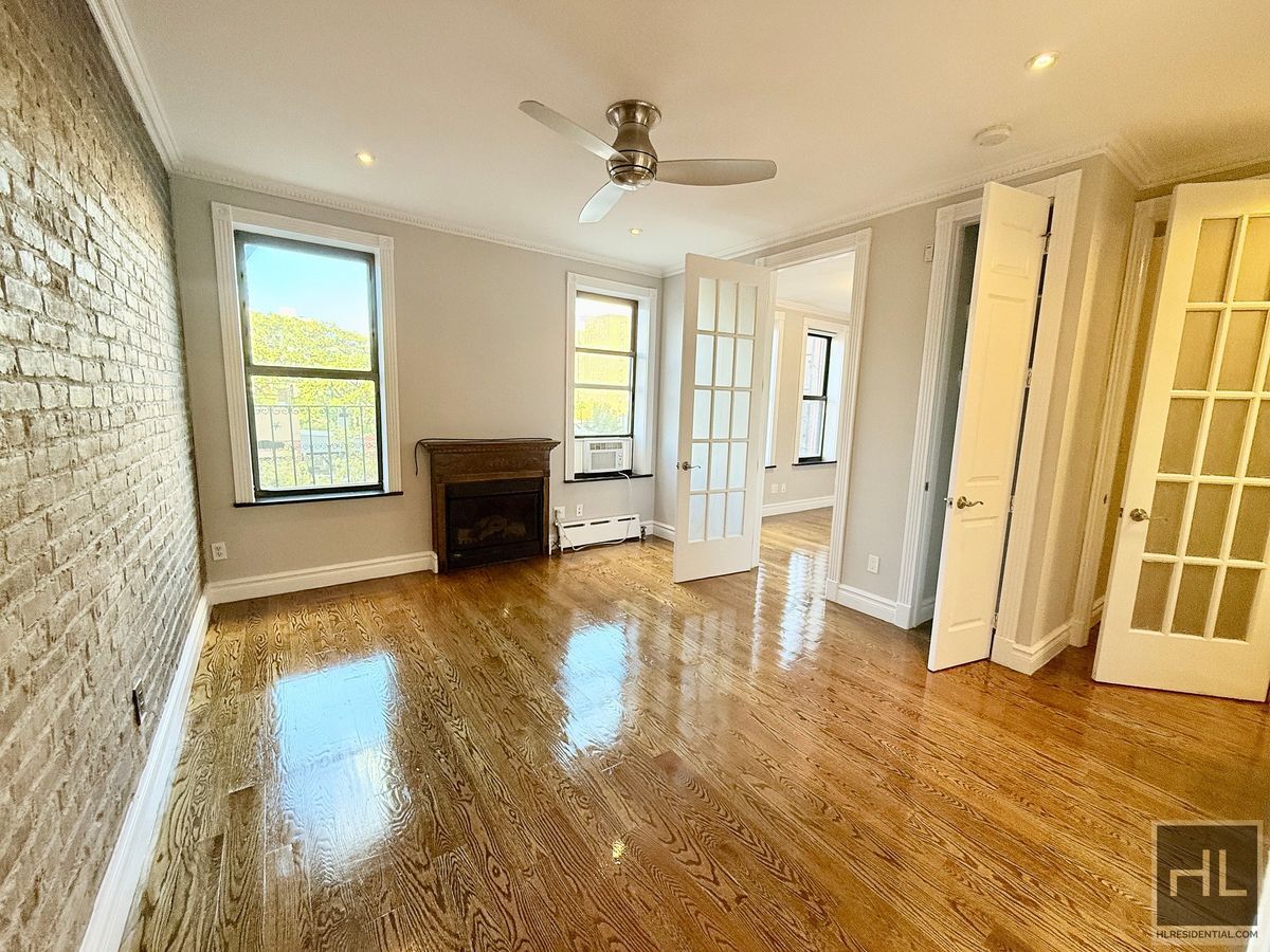 Building Photo - E 18TH ST.